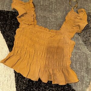 Mine Tan/Brown Ruffled Top